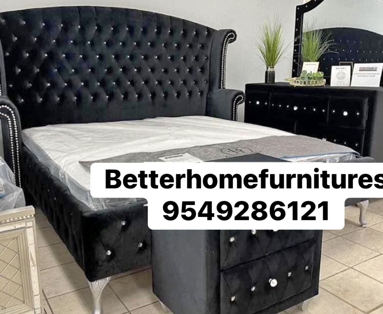 New 4pc Bedroom Set In Box 