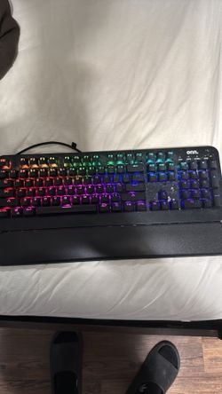 Onn Mechanical gaming keyboard working condition
