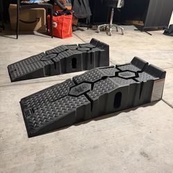 16,000 lb Heavy Duty Car Ramps (Set of 2)