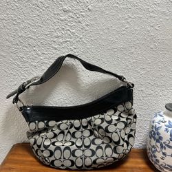 Coach Shoulder Bag