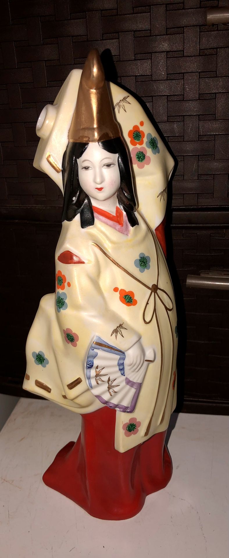Vintage House of Koshu Japanese Sake Woman Geisha Porcelain Decanter Bottle