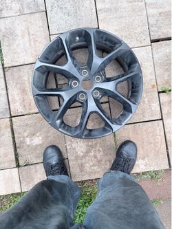 Chrysler rim / mopar