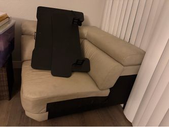 Leather corner sofa/chair