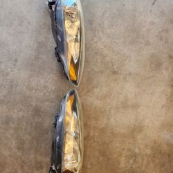 2012-1014 Ford Focus Headlights
