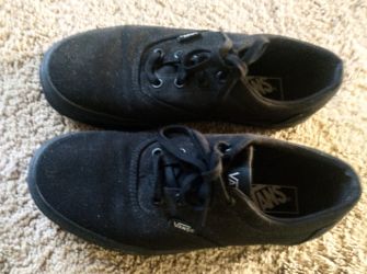 Brand New Vans Black On Black 