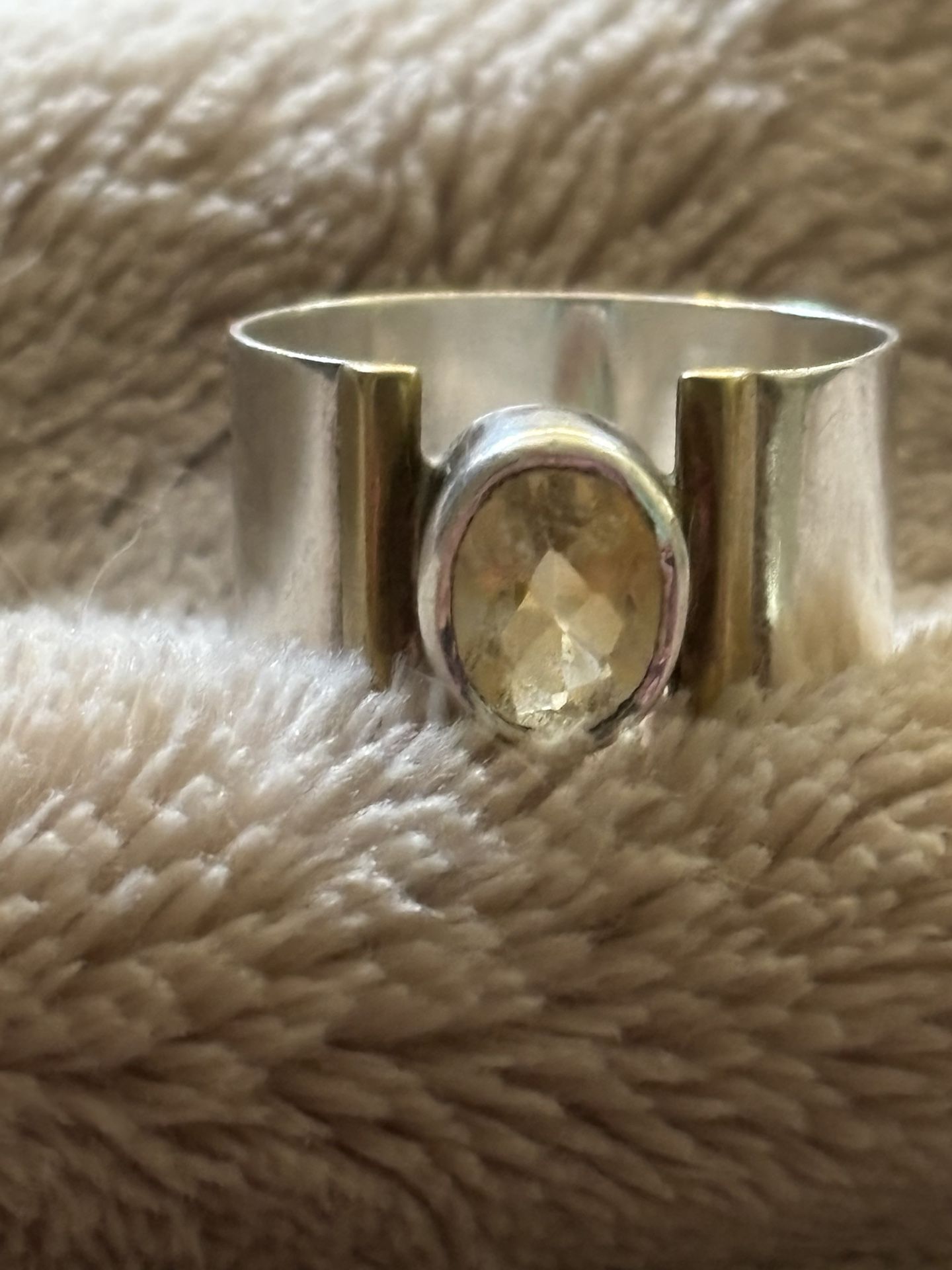 Ring Light Citrine