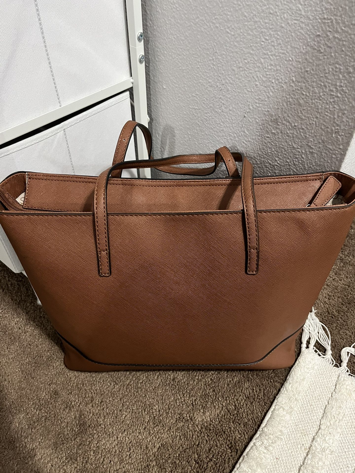 Guess Tote Bag