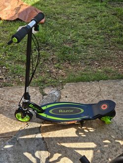 Razor E90 Electric Scooter