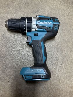 Makita XPH12 Hammer Drill