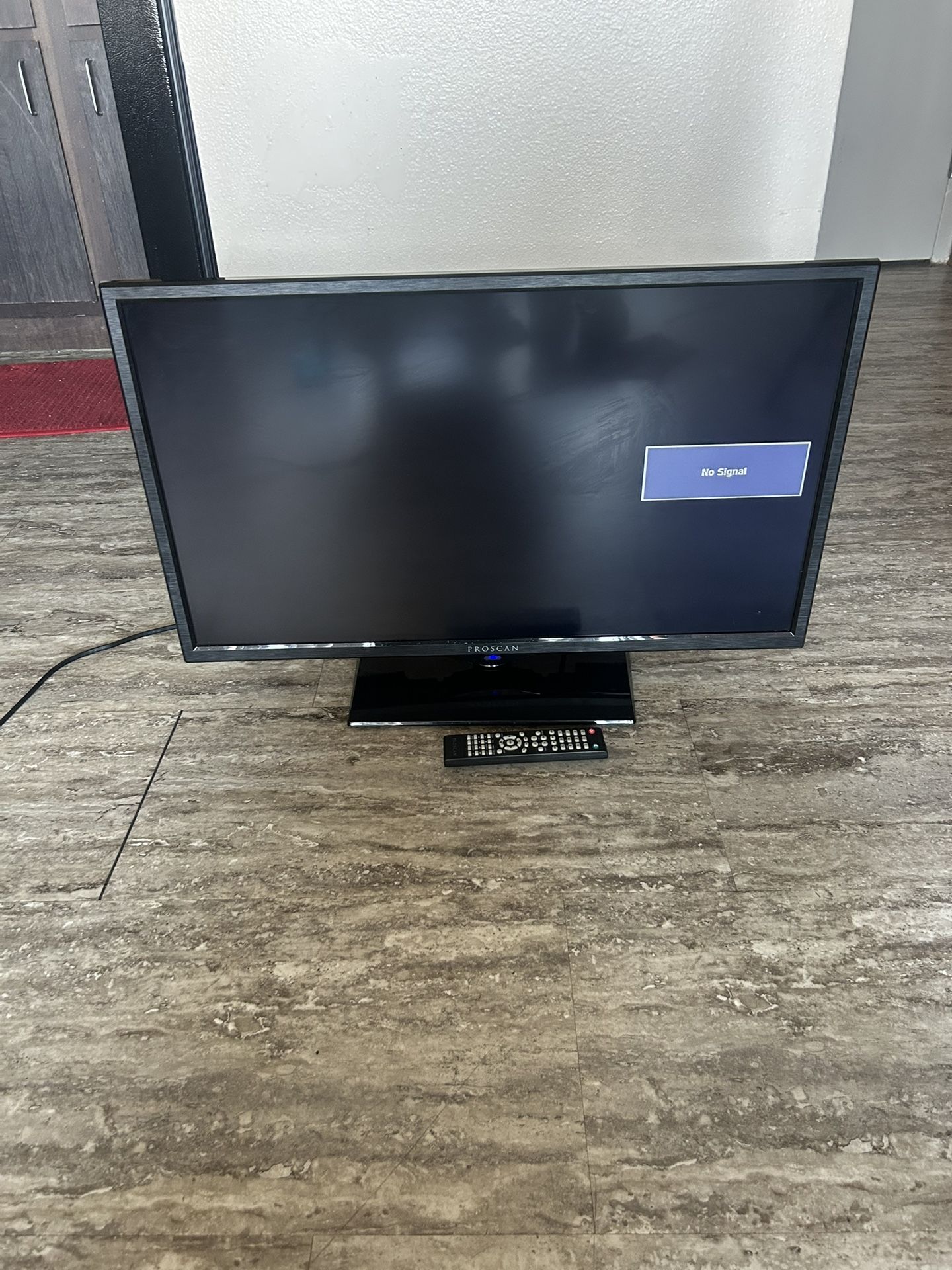 Proscan Tv with DVD Player Attached