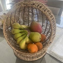 Wicker fruit basket hanging Fruit basket for kitchen Fruit storage basket Fruit holder Hanging basket for storing fruits and vegetables
