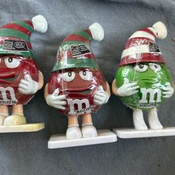 M&M Christmas Decor 