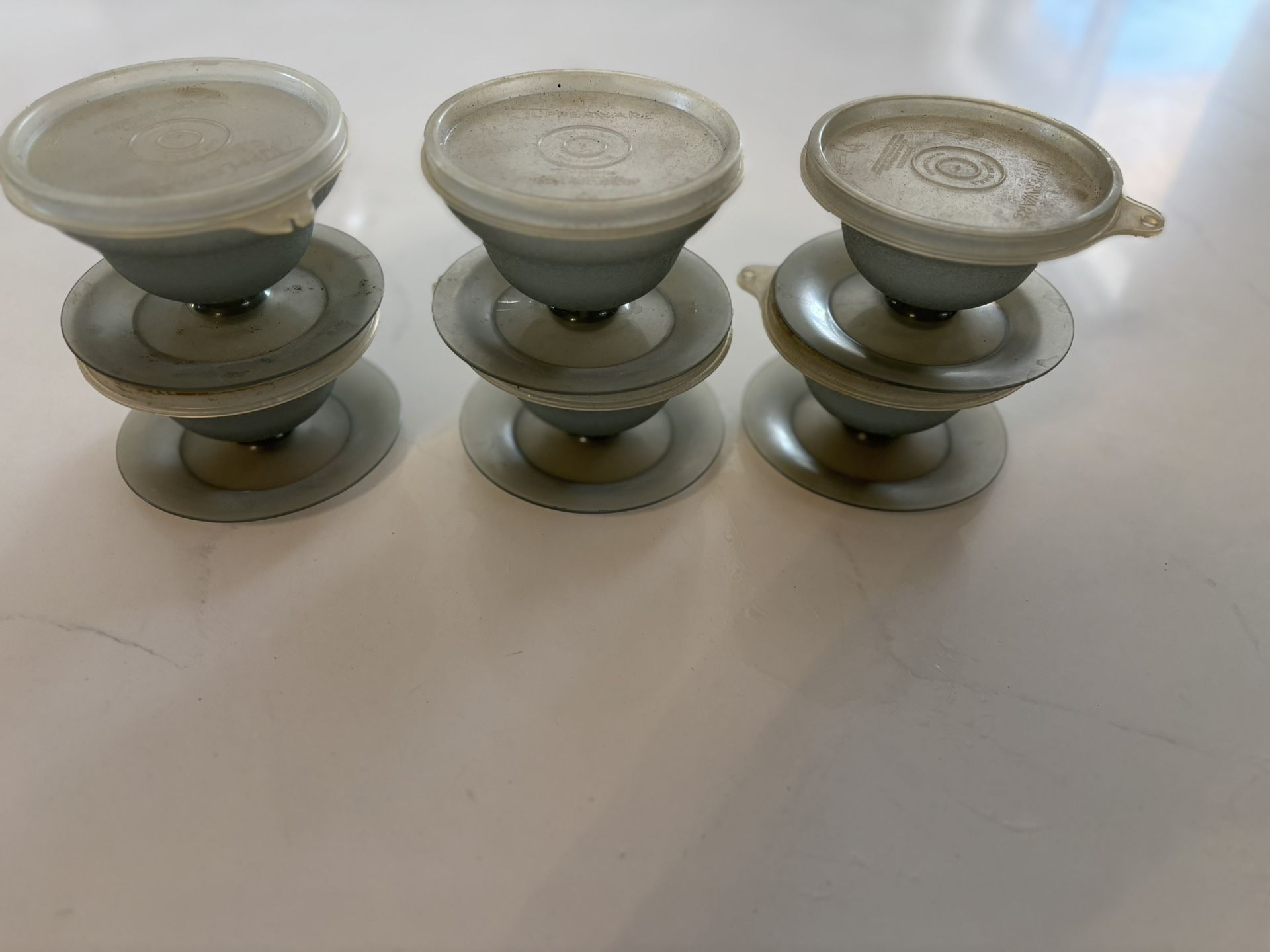 Vintage TUPPERWARE Gray Set 6 Dessert Pudding Sherbet Parfaits w/Pedestal & Lids
