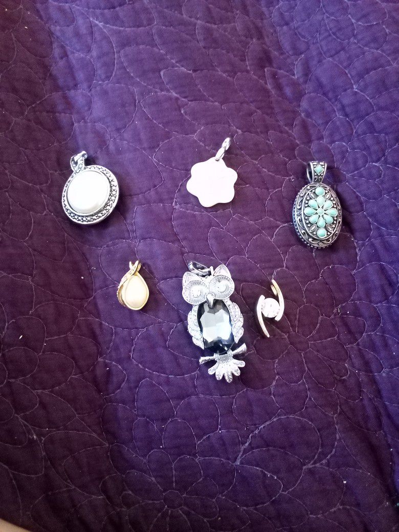 Pendents!!
