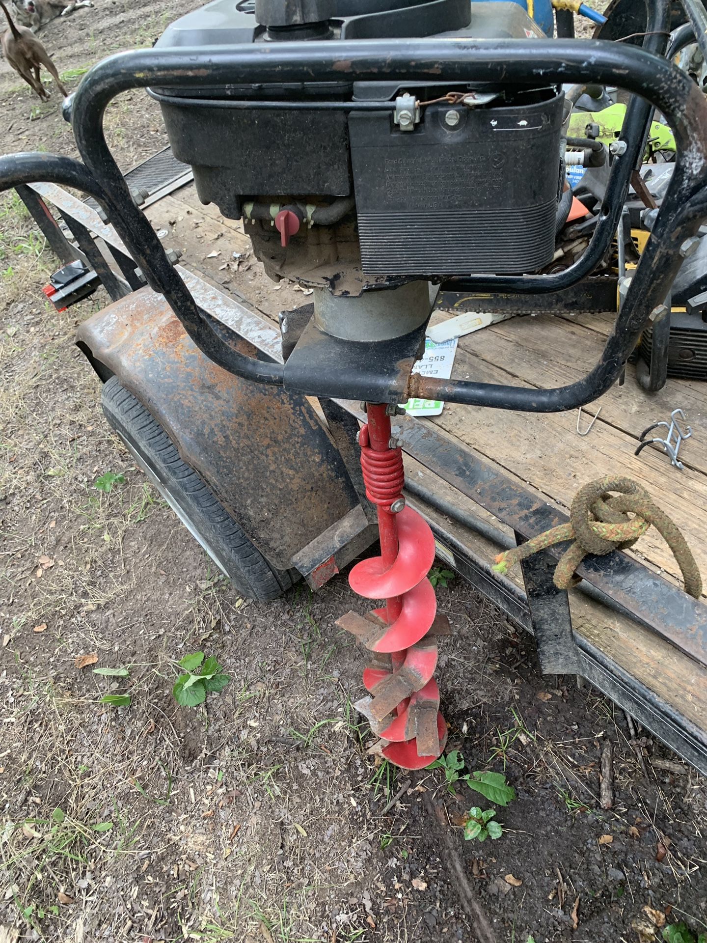 Earthquake post hole digger for Sale in Fort Worth, TX OfferUp
