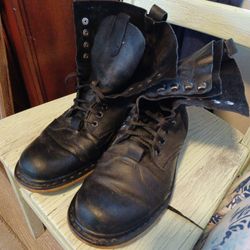 #Dr Martens Black Leather Boots 