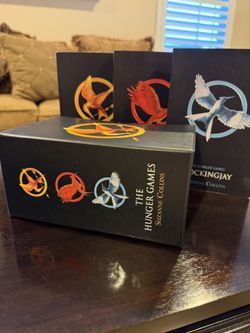 The Hunger Games Set Of 3 Books