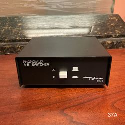 Niles Audio PS-1 Phono/Aux line level A-B Switcher