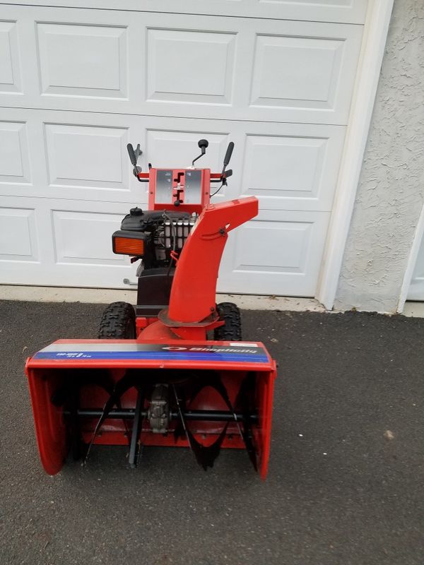 Simplicity Snow Blower for Sale in Yardley, PA OfferUp