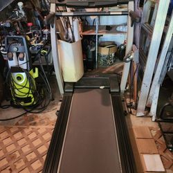 Proform 735CS Treadmill