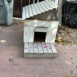 Dog House Small