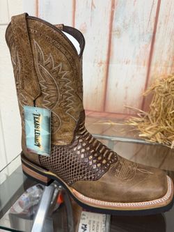 NEW SQUARE TOE COWBOY BOOTS