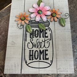 Wooden Wall Art: Home Sweet Home