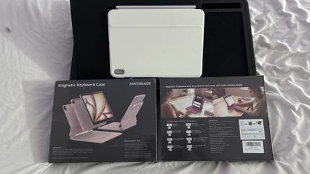 NEW!!  Bluetooth Magnetic Keyboard Case w/ Touchpad (NEW, fits 2026 iPad 11 & Air)