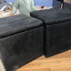 Two Ottomans Storage / Sitting 