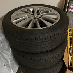 Delinte Tires/infinity Q50 Wheels