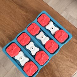 Interactive Treat Puzzle Enrichment Toy for dogs