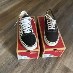 Checkered Old Skool and Black Authenic Vans