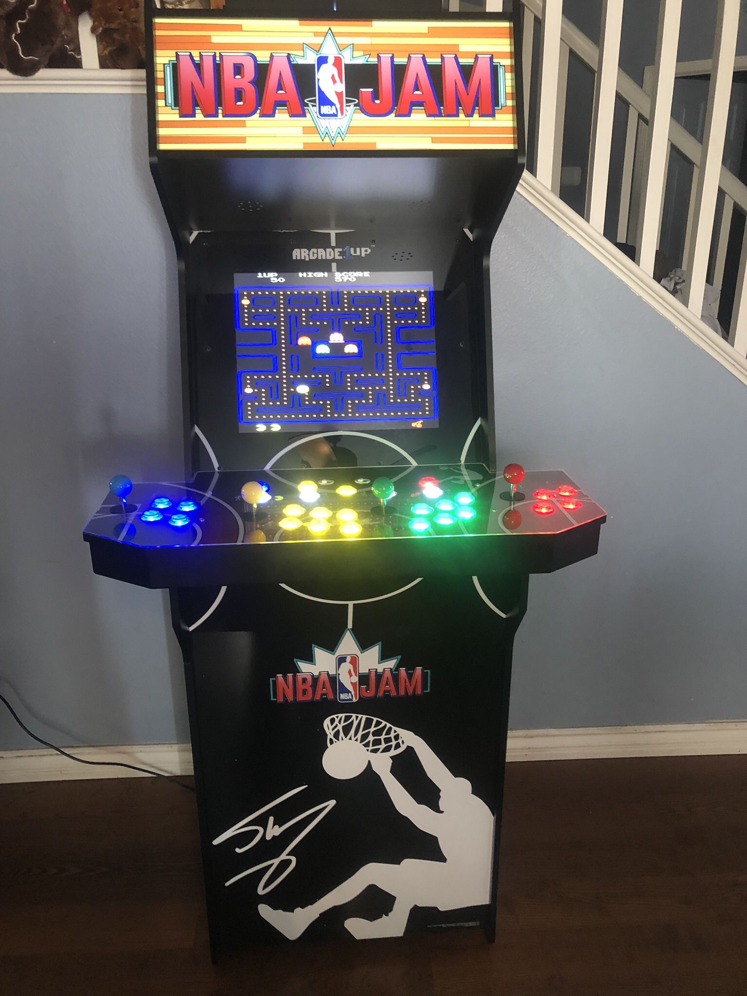 19” Screen Arcade W/8500 Games Installed