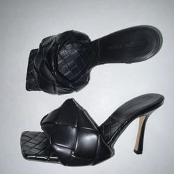 Bottega Veneta Lido Size 39 Black