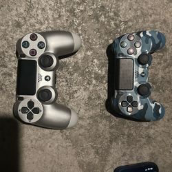 PS4 Controllers 
