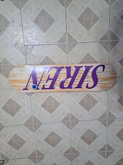 SIREN SKATEBOARDS  THE LOS ANGELES LAKERS  LOGO  SKATEBOARD DECK SIZE 8.0