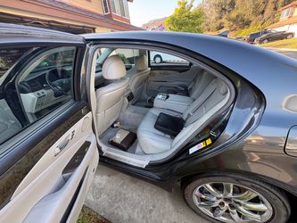 2007 Lexus LS
