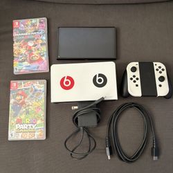 Nintendo Switch OLED Bundle – Like New