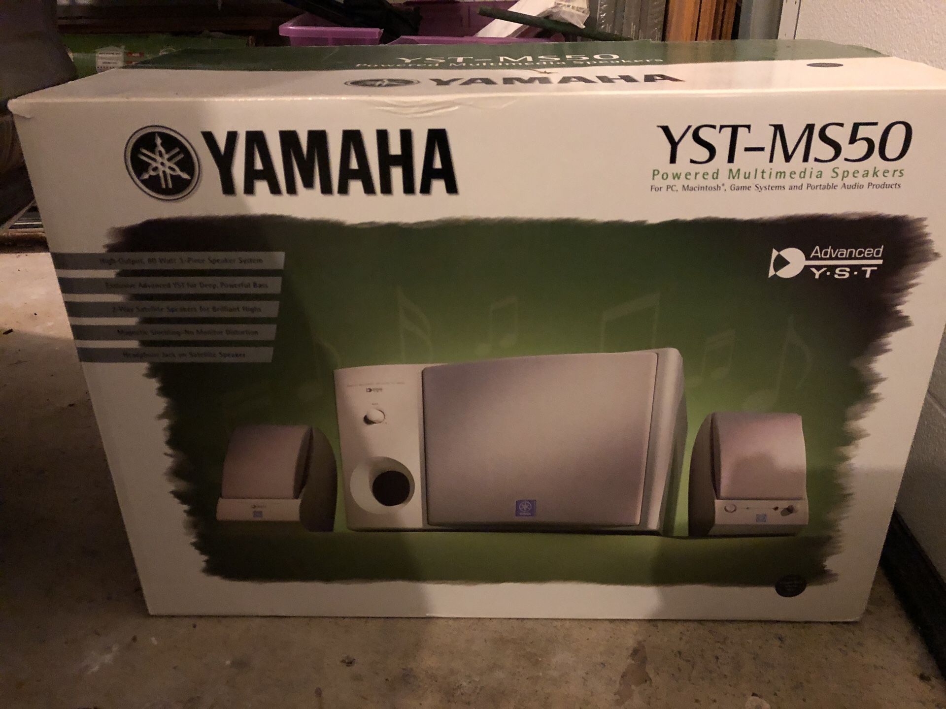 Yamaha YST-MS50 powered multimedia speakers