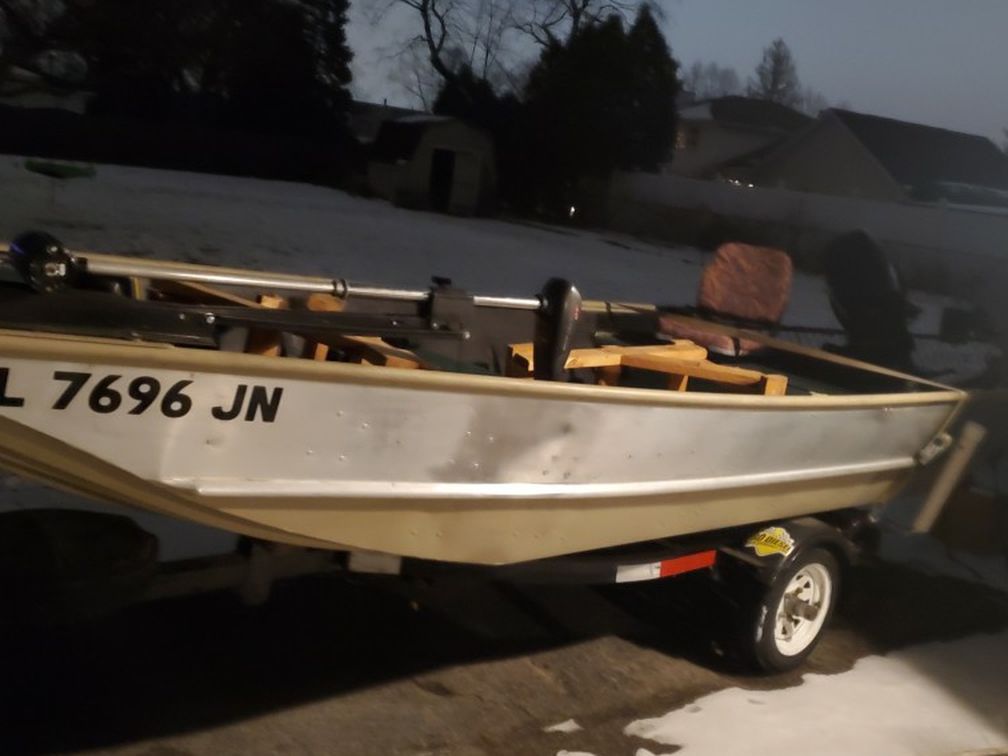 2000 14ft Jon Boat With 25hp Evinrude