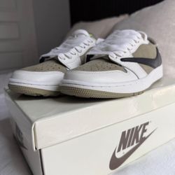 Air Jordan 1 Low OG x Travis Scott “Reverse Olive”