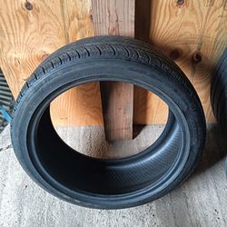One 19" Tire 235/40/R19