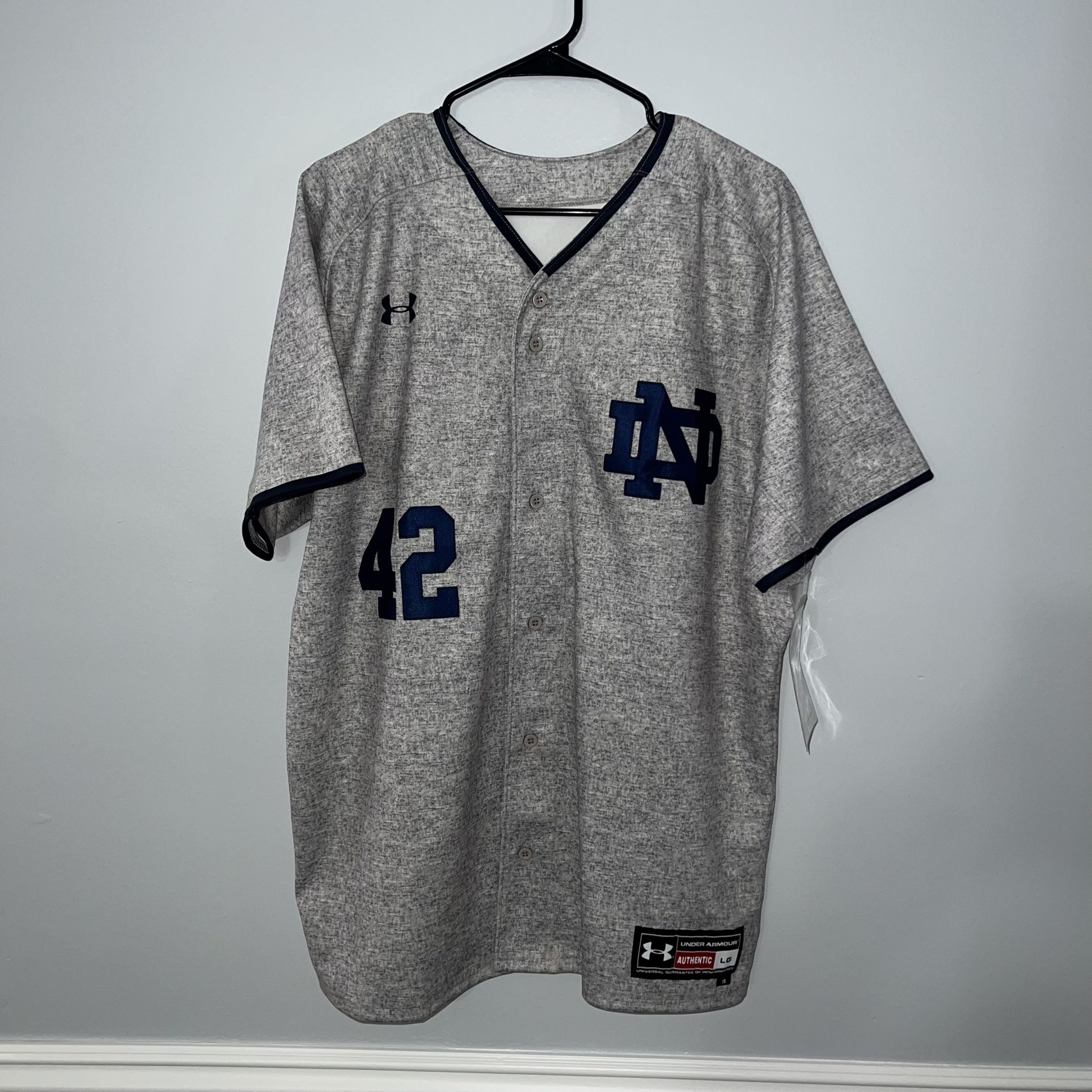 Under Armour Notre Dame Official Baseball Jersey Mens Large Gray NWT