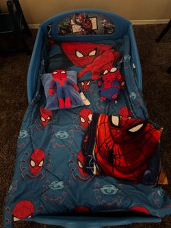 Spider-Man Toddler Bed with Bedding Set