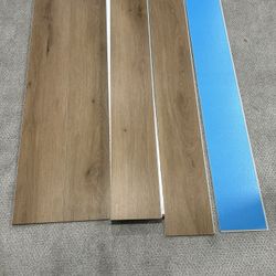 LVP Vinyl flooring 1225 SQ FT Waterproof 