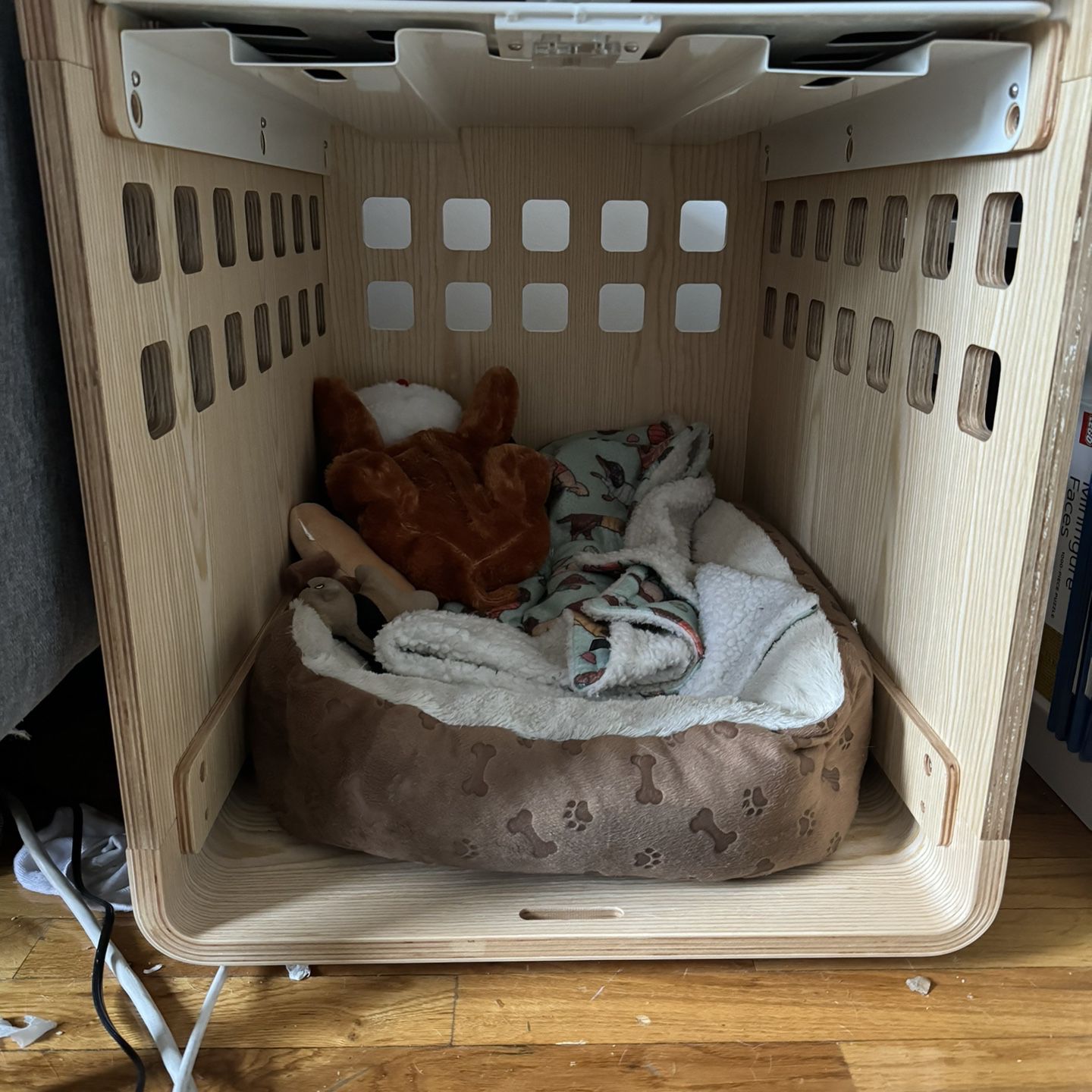 Dog Crate (new)