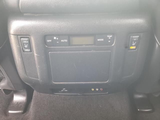 2011 INFINITI QX56
