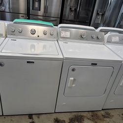 Maytag Top Load Washer With Agitator And Gas Dryer Set 