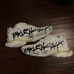 Balenciaga Shoes 