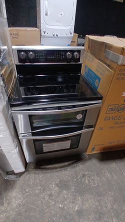 Double Oven Electric Range 